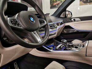 Czyszczenie tapicerki, korekta lakieru, zabezpieczenie szyb i felg